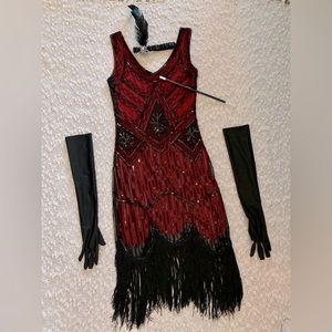 20s Flapper Girl Fringe Dress and Accessories